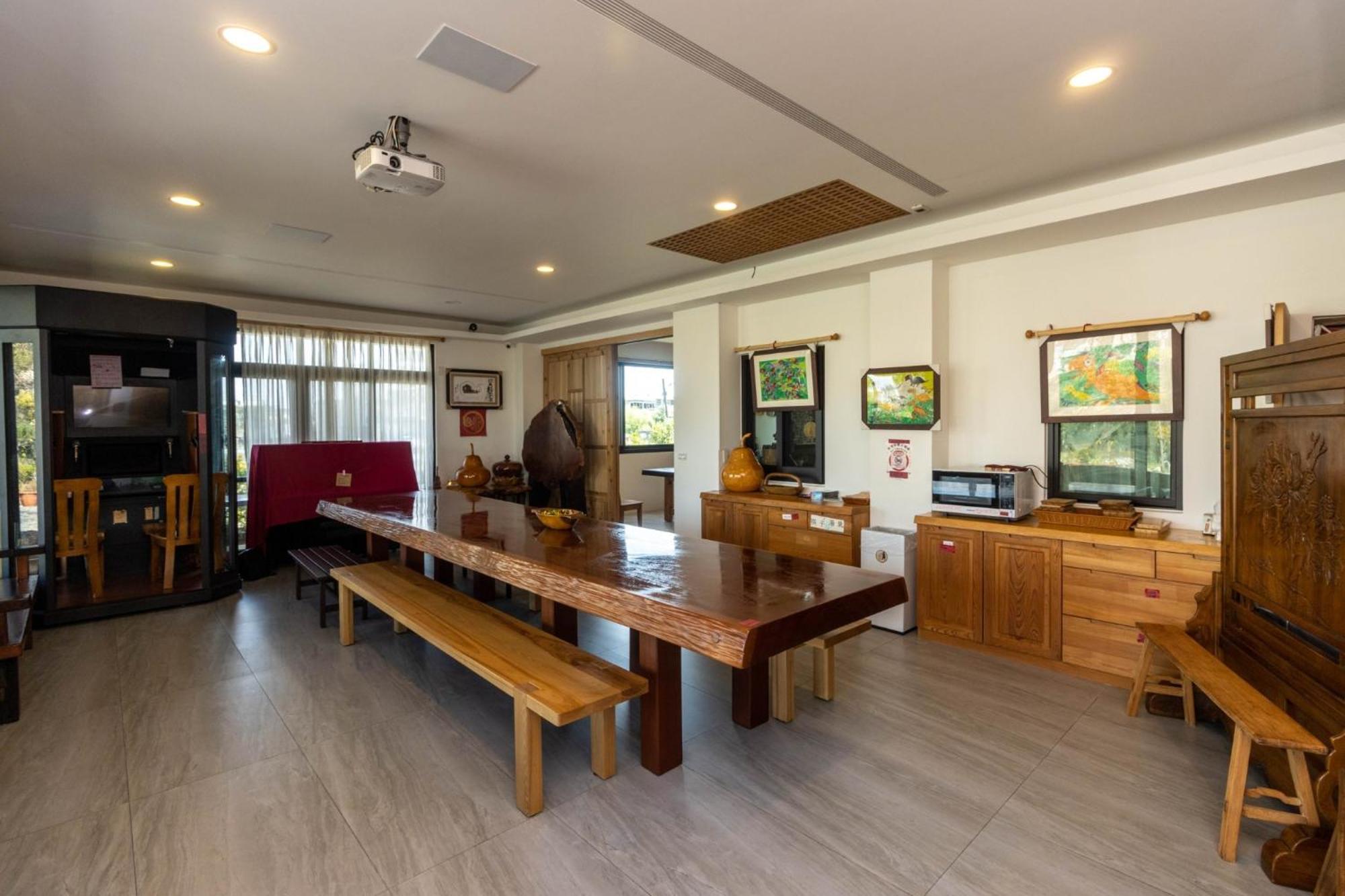 Post-Mountain View Appartement Dongshan  Buitenkant foto