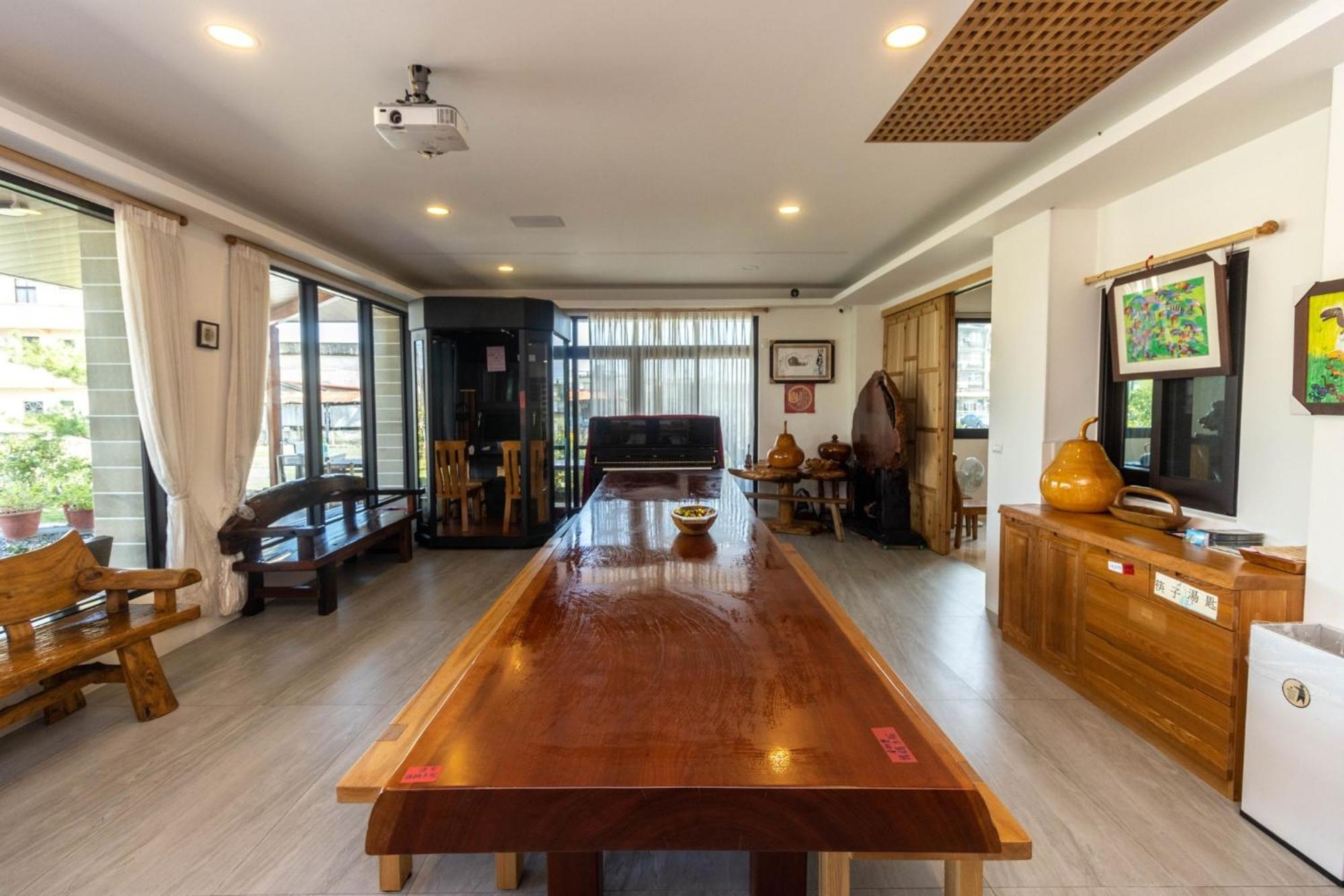 Post-Mountain View Appartement Dongshan  Buitenkant foto